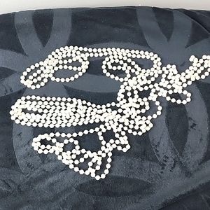 Roaring 20's Accessories White Long and extra long Bead Necklaces